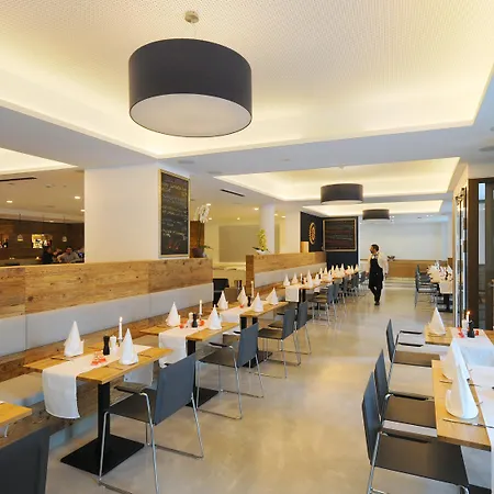 Hotel Bayer 89 Vi Vadi 3*