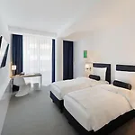 Bayer 89 Vi Vadi 3* Munich